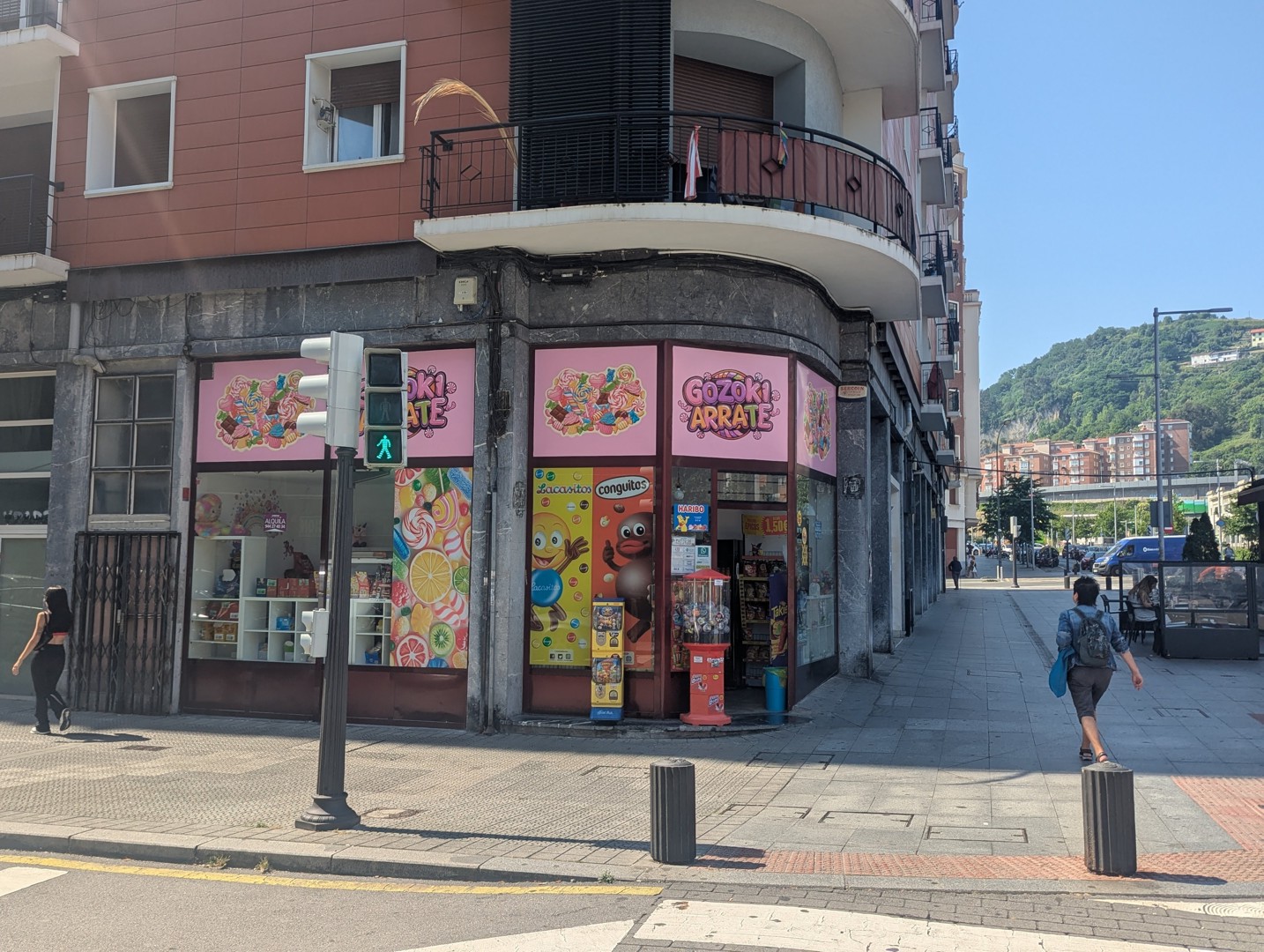 API DIPUTACION,4 HABITALE ALQUILA LOCAL COMERCIAL DE 24 m2 EN BASURTO AVDA SABINO ARANA
Local en esquina con zankoeta