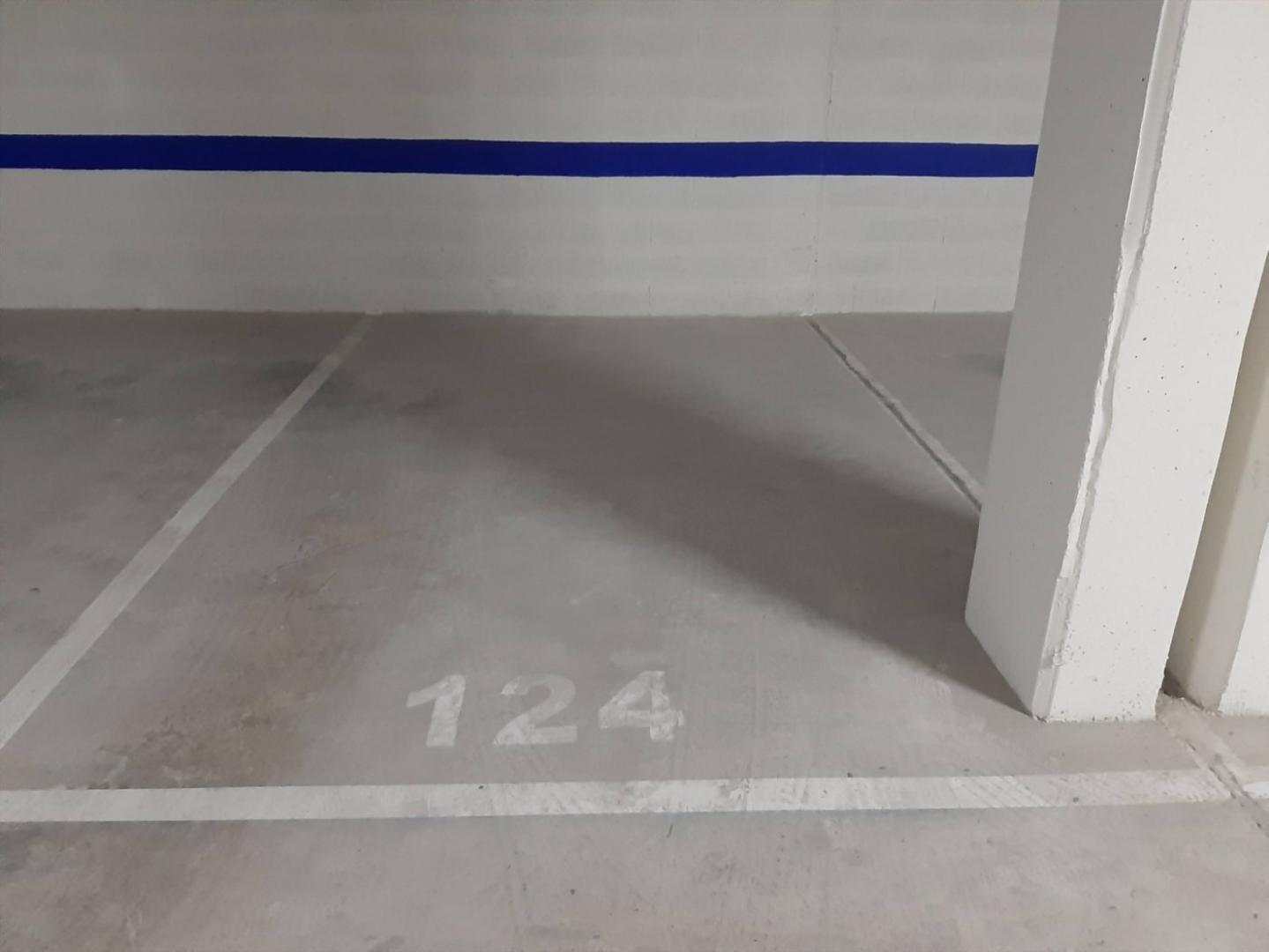 Fantástica plaza de garaje en zona Nueva Plaza Mayor de Mislata. ~ La plaza de garaje se encuentra en el sótano -3 de un 3